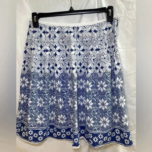New York Company womens Size 8 Blue & White Skirt with side zipper